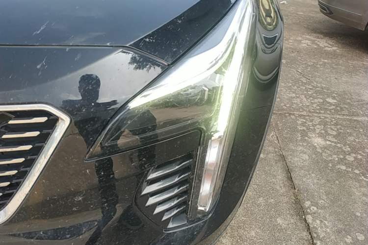 Used Cadillac XT4 2021 28T Two-Wheel Drive Tech Edition Left Front Headlight