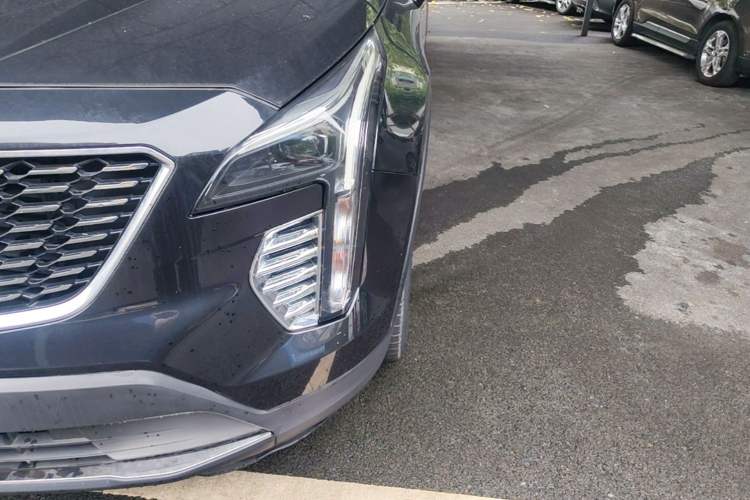 Used Cadillac XT4 2021 28T Two-Wheel Drive Tech Edition Left Front Headlight