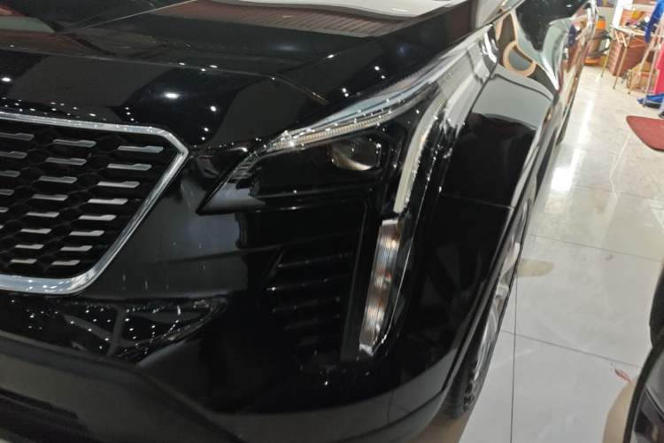 Used Cadillac XT4 2021 28T Two-Wheel Drive Tech Edition Left Front Headlight