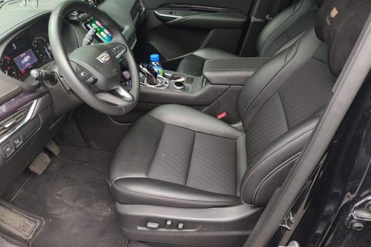 Used Cadillac XT4 2021 28T Two-Wheel Drive Tech Edition Left Front Seat