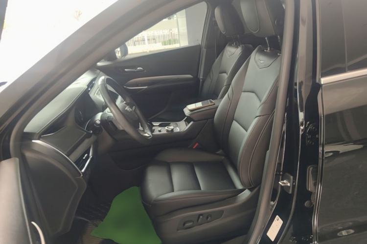 Used Cadillac XT4 2021 28T Two-Wheel Drive Leading Version Left Front Seat