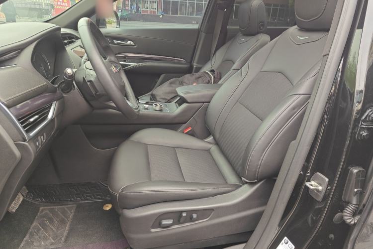 Used Cadillac XT4 2021 28T Two-Wheel Drive Tech Edition Left Front Seat