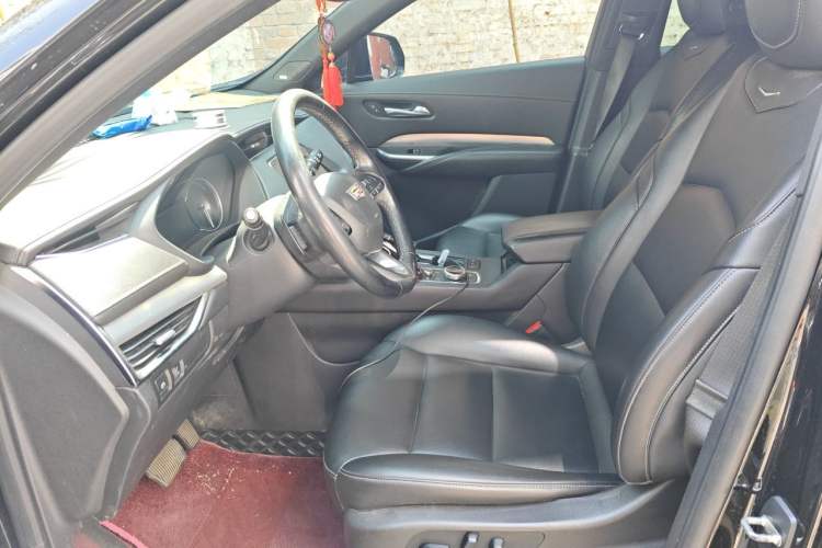 Used Cadillac XT4 2021 28T Two-Wheel Drive Leading Version Left Front Seat