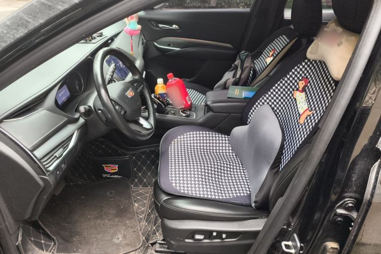 Used Cadillac XT4 2021 28T Two-Wheel Drive Leading Version Left Front Seat