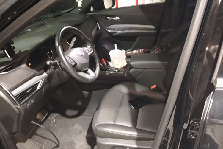 Used Cadillac XT4 2021 28T Two-Wheel Drive Leading Version Left Front Seat