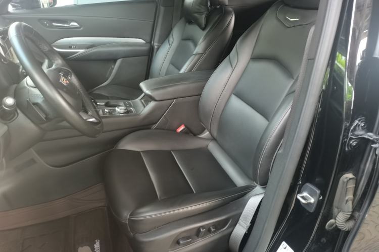 Used Cadillac XT4 2021 28T Two-Wheel Drive Leading Version Left Front Seat