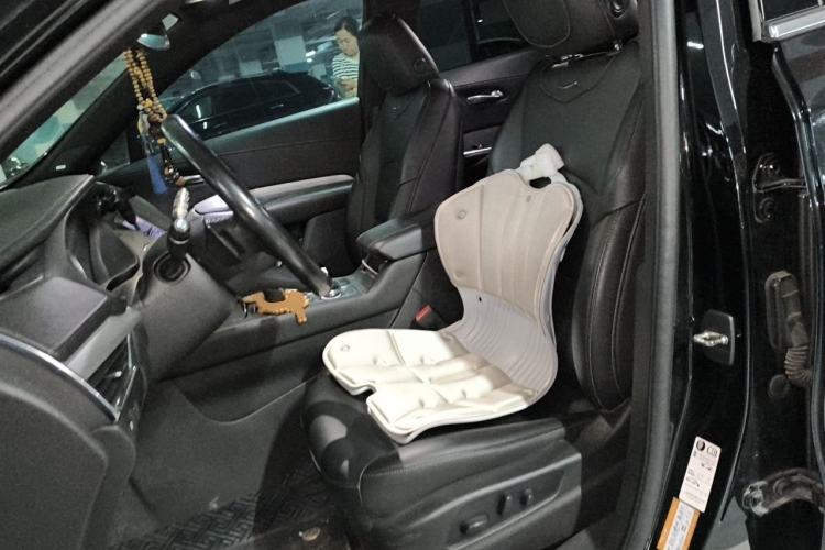 Used Cadillac XT4 2021 28T Two-Wheel Drive Leading Version Left Front Seat
