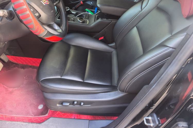 Used Cadillac XT4 2021 28T Two-Wheel Drive Leading Version Left Front Seat