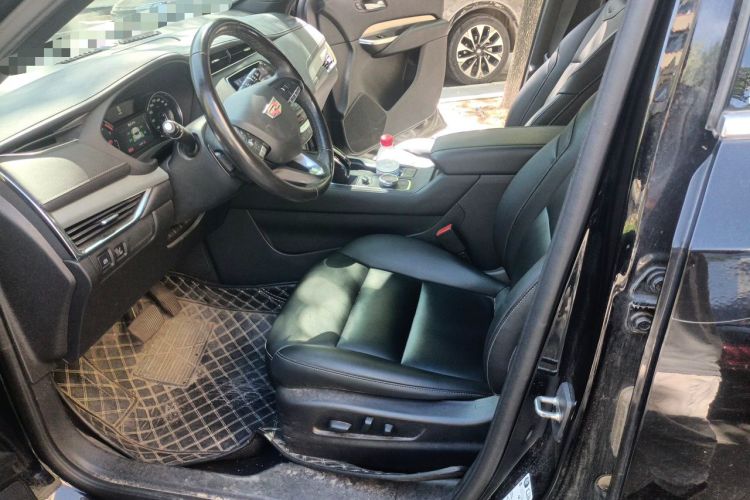 Used Cadillac XT4 2021 28T Two-Wheel Drive Leading Version Left Front Seat