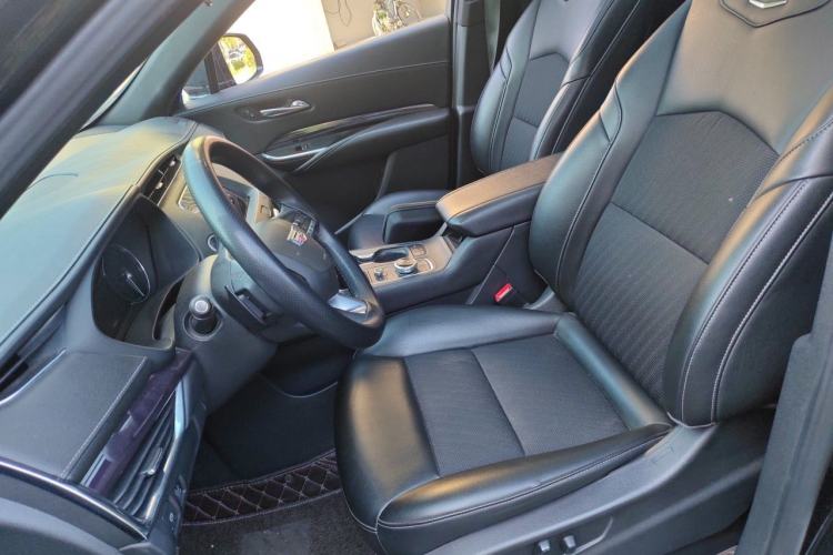 Used Cadillac XT4 2021 28T Two-Wheel Drive Tech Edition Left Front Seat