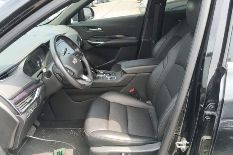 Used Cadillac XT4 2021 28T Two-Wheel Drive Tech Edition Left Front Seat