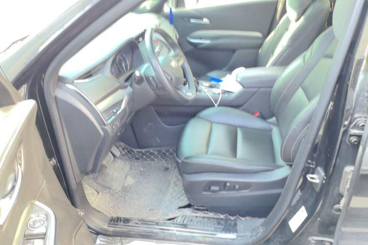 Used Cadillac XT4 2021 28T Two-Wheel Drive Leading Version Left Front Seat