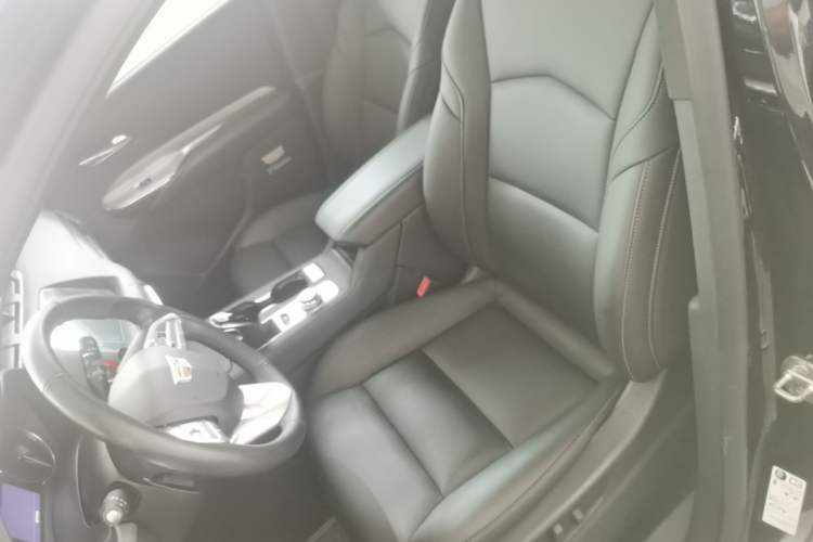 Used Cadillac XT4 2021 28T Two-Wheel Drive Leading Version Left Front Seat