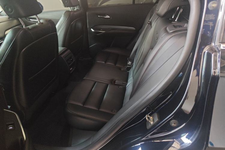 Used Cadillac XT4 2021 28T Two-Wheel Drive Luxury Version Left Rear Seat