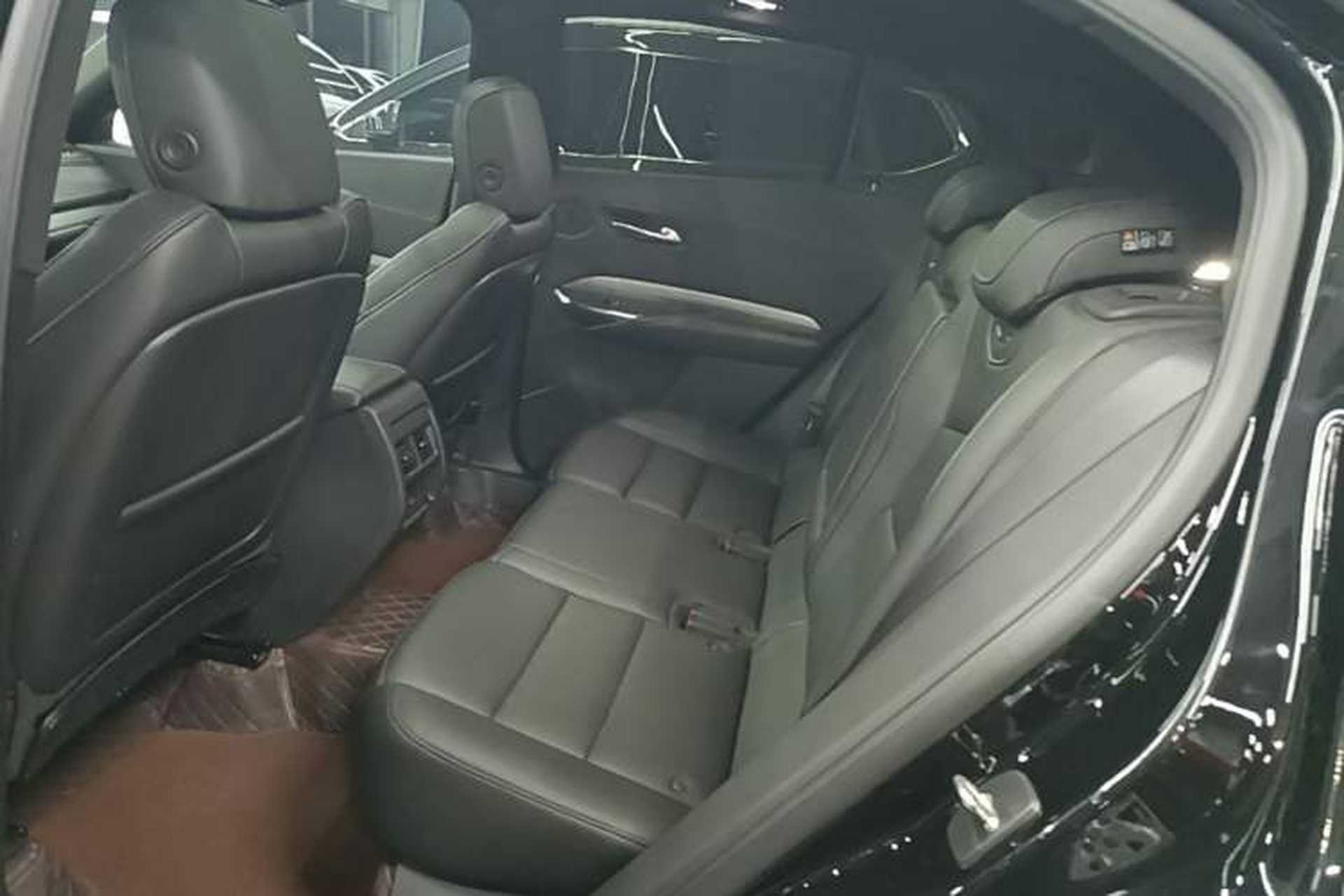 Used Cadillac XT4 2021 28T Two-Wheel Drive Leading Version Left Rear Seat