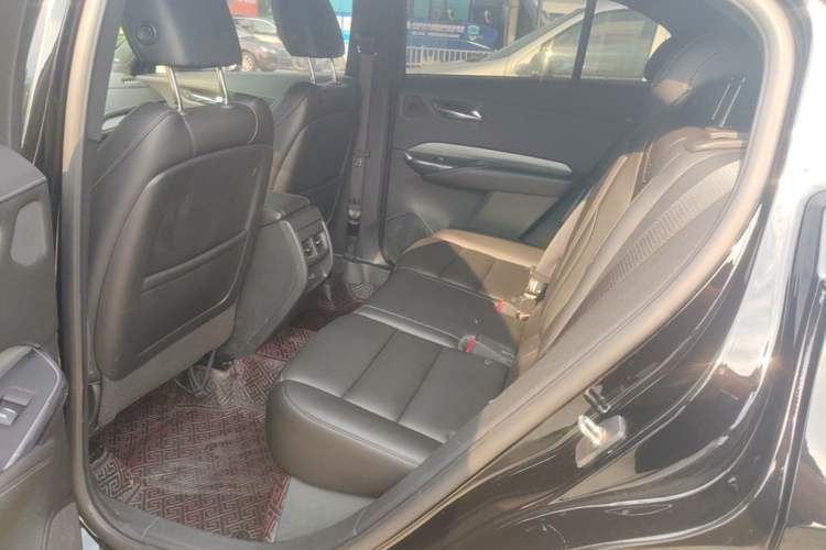 Used Cadillac XT4 2021 28T Two-Wheel Drive Leading Version Left Rear Seat