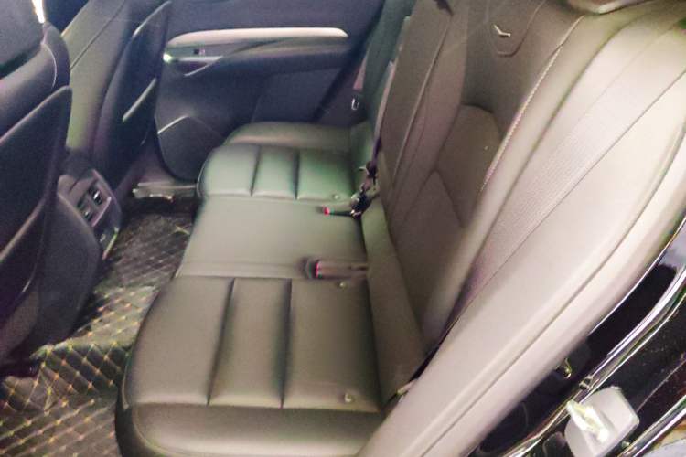Used Cadillac XT4 2021 28T Two-Wheel Drive Leading Version Left Rear Seat