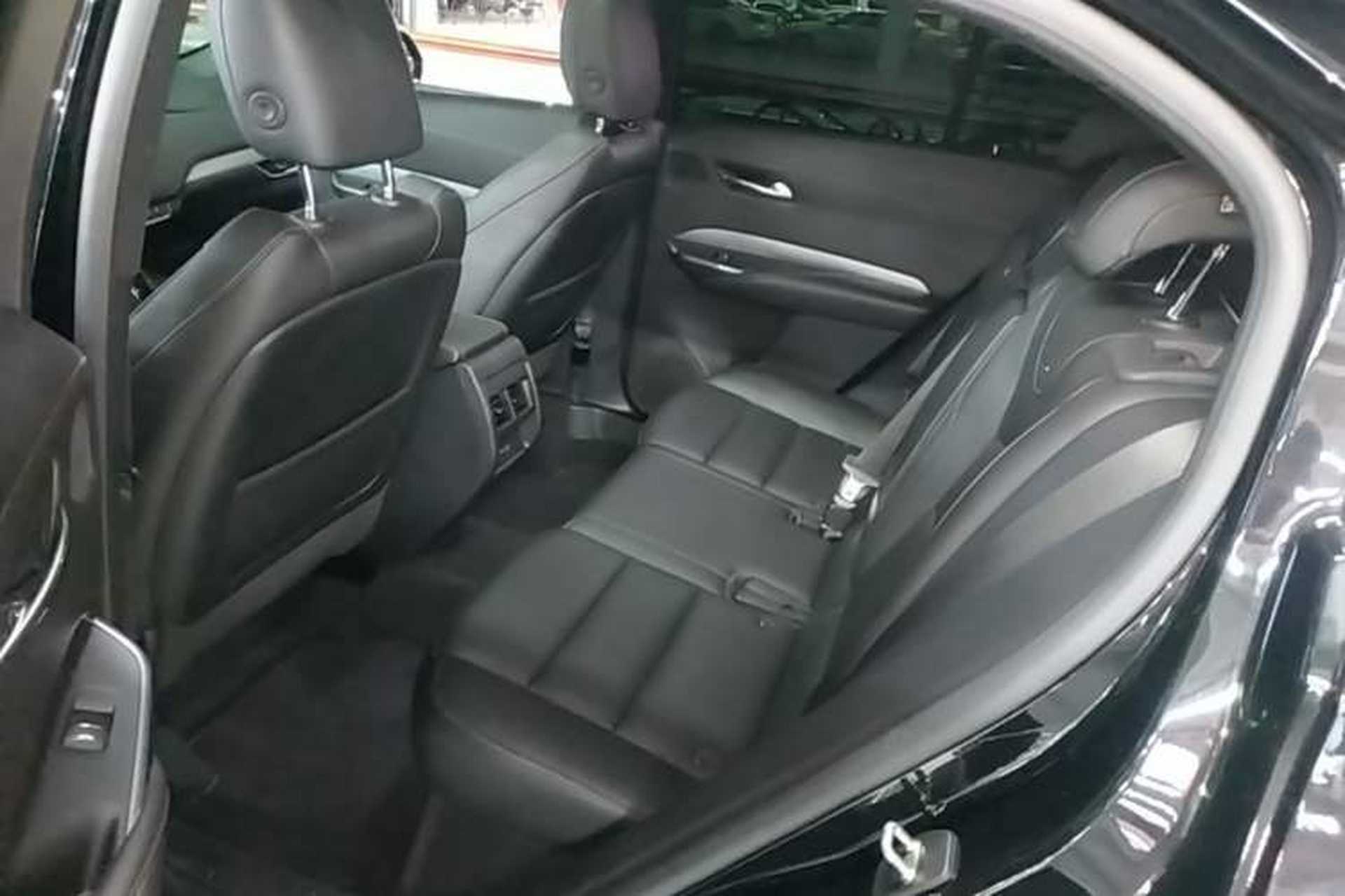 Used Cadillac XT4 2021 28T Two-Wheel Drive Leading Version Left Rear Seat