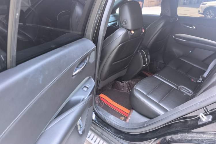 Used Cadillac XT4 2021 28T Two-Wheel Drive Leading Version Left Rear Seat