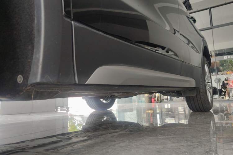 Used Cadillac XT4 2021 28T Two-Wheel Drive Leading Version Left Side Sill