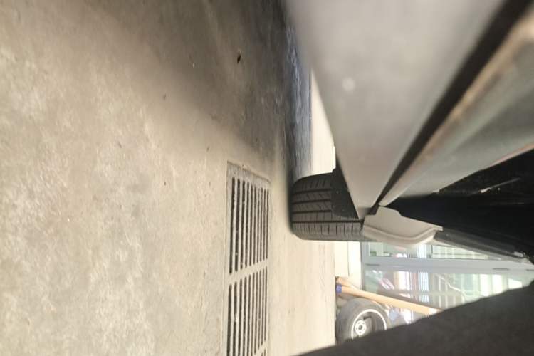 Used Cadillac XT4 2021 28T Two-Wheel Drive Leading Version Left Side Sill