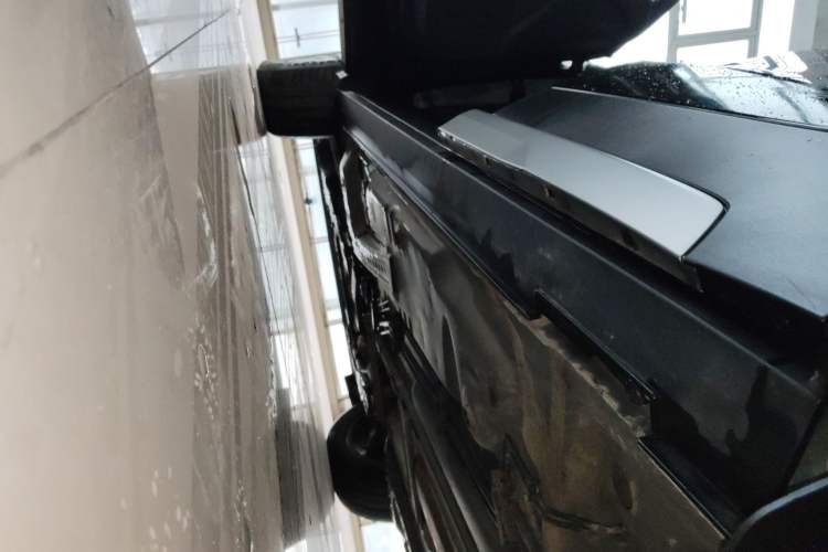 Used Cadillac XT4 2021 28T Two-Wheel Drive Leading Version Left Side Sill
