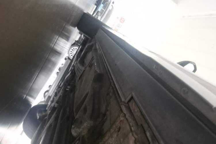 Used Cadillac XT4 2021 28T Two-Wheel Drive Leading Version Left Side Sill