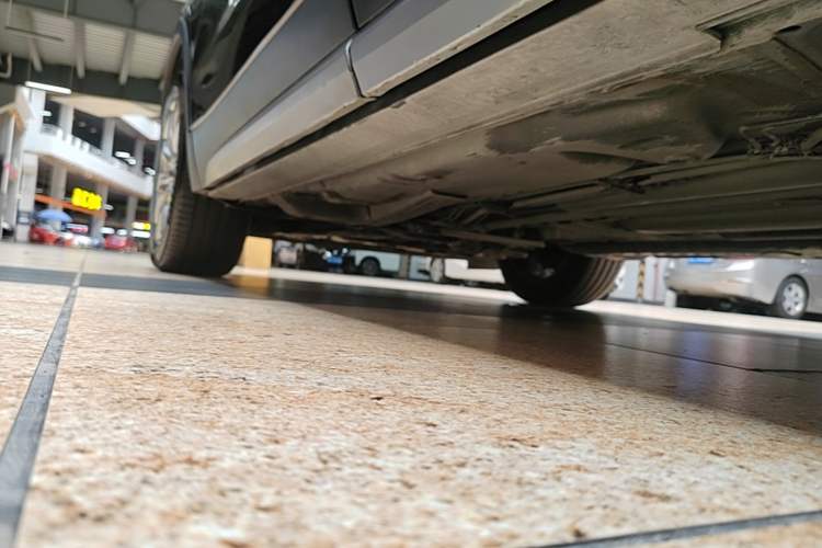 Used Cadillac XT4 2021 28T Two-Wheel Drive Leading Version Left Side Sill