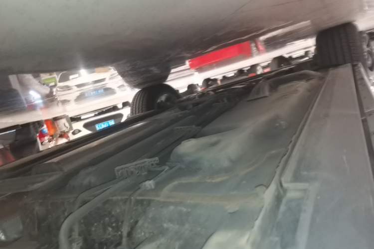 Used Cadillac XT4 2021 28T Two-Wheel Drive Leading Version Left Side Sill