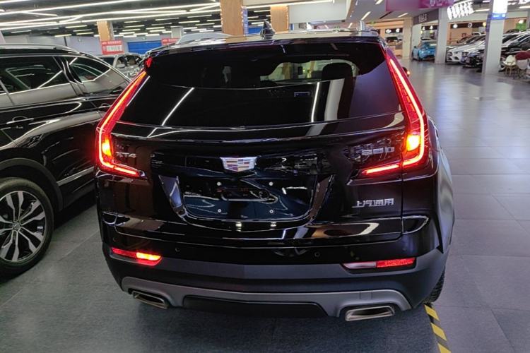 Used Cadillac XT4 2021 28T Two-Wheel Drive Leading Version Rear