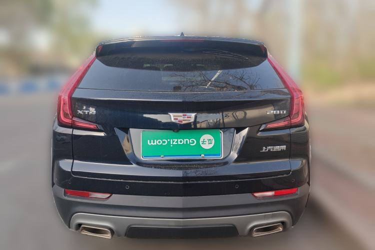 Used Cadillac XT4 2021 28T Two-Wheel Drive Luxury Version Rear