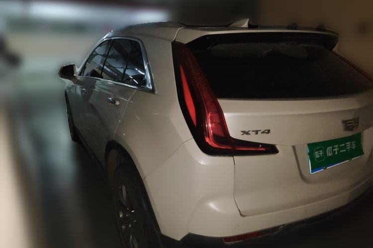 Used Cadillac XT4 2021 28T Two-Wheel Drive Luxury Version Rear Left 45 Deg