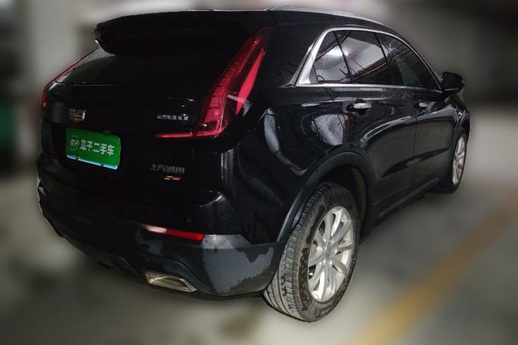 Used Cadillac XT4 2021 28T Two-Wheel Drive Tech Edition Rear Right 45 Deg