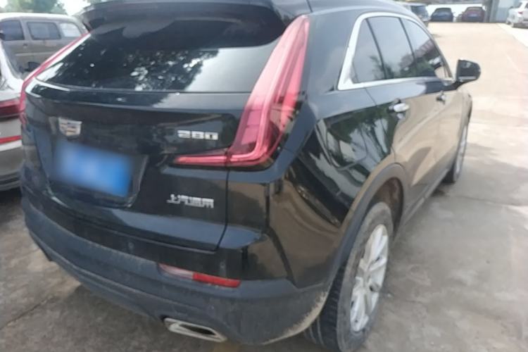 Used Cadillac XT4 2021 28T Two-Wheel Drive Tech Edition Rear Right 45 Deg