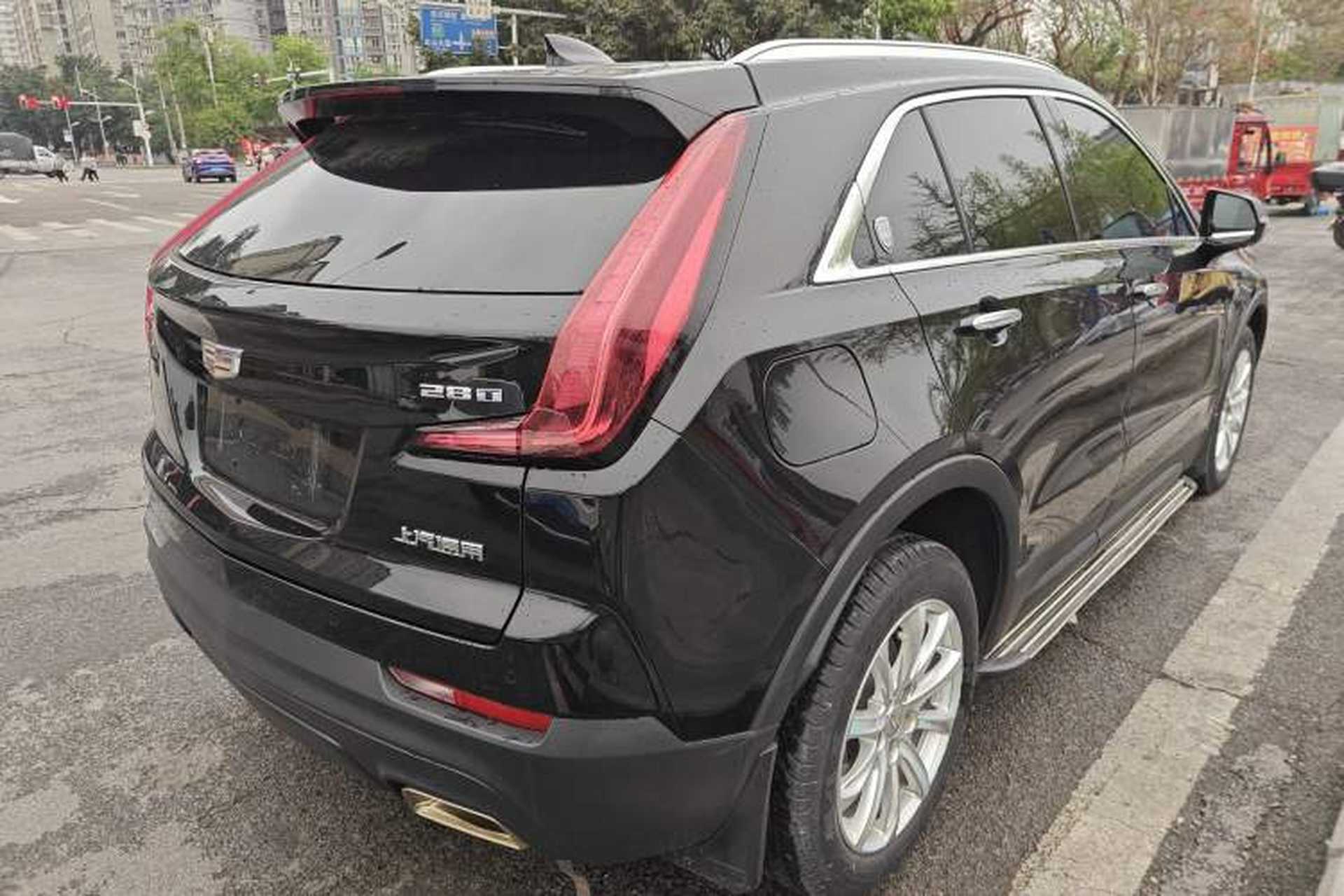 Used Cadillac XT4 2021 28T Two-Wheel Drive Tech Edition Rear Right 45 Deg