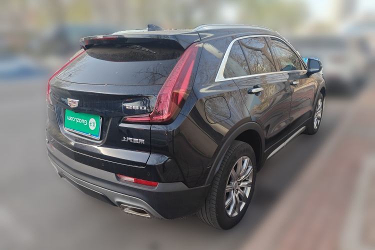 Used Cadillac XT4 2021 28T Two-Wheel Drive Luxury Version Rear Right 45 Deg