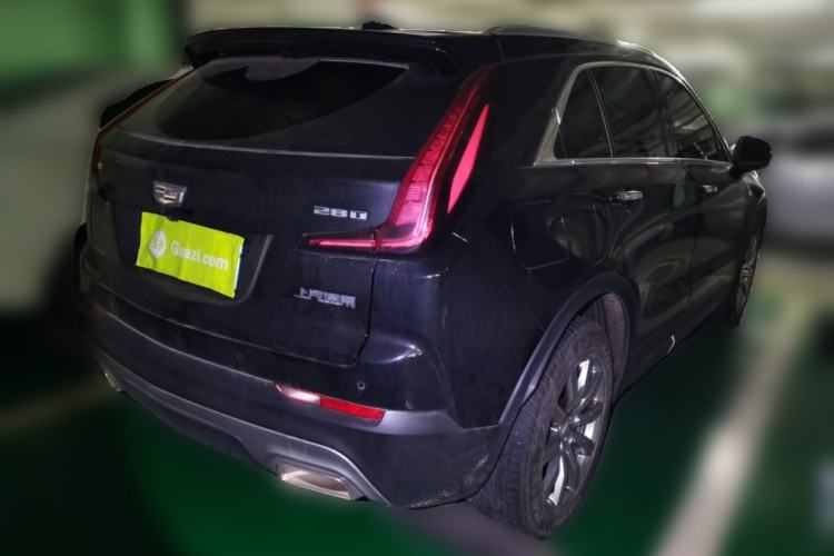 Used Cadillac XT4 2021 28T Two-Wheel Drive Luxury Version Rear Right 45 Deg