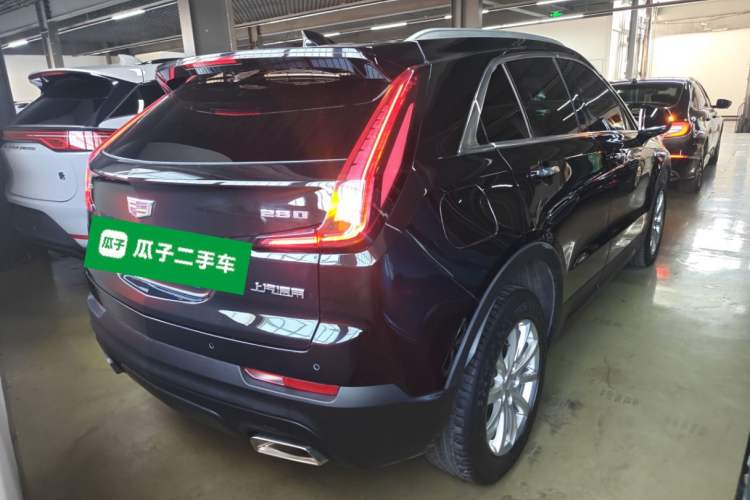 Used Cadillac XT4 2021 28T Two-Wheel Drive Tech Edition Rear Right 45 Deg