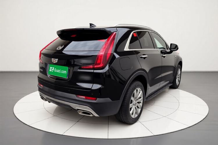 Used Cadillac XT4 2021 28T Two-Wheel Drive Luxury Version Rear Right 45 Deg