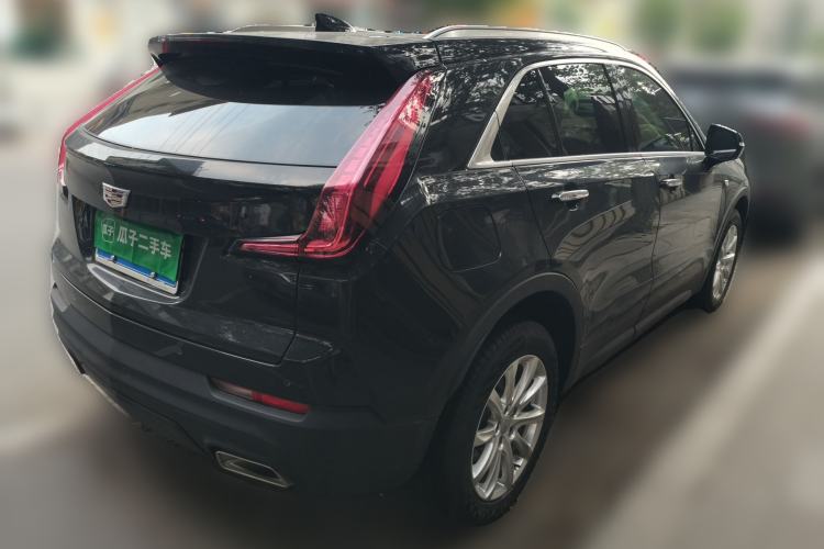Used Cadillac XT4 2021 28T Two-Wheel Drive Tech Edition Rear Right 45 Deg