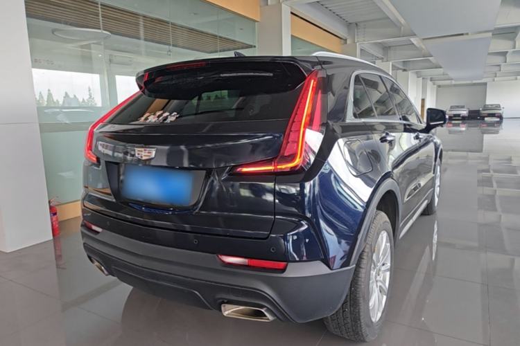 Used Cadillac XT4 2021 28T Two-Wheel Drive Tech Edition Rear Right 45 Deg