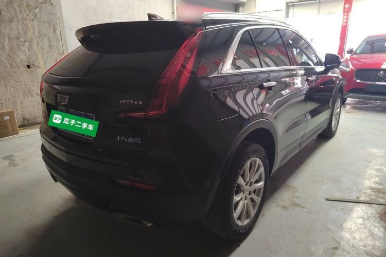 Used Cadillac XT4 2021 28T Two-Wheel Drive Tech Edition Rear Right 45 Deg