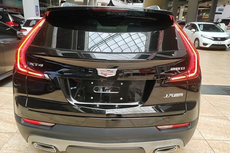 Used Cadillac XT4 2021 28T Two-Wheel Drive Leading Version Rear