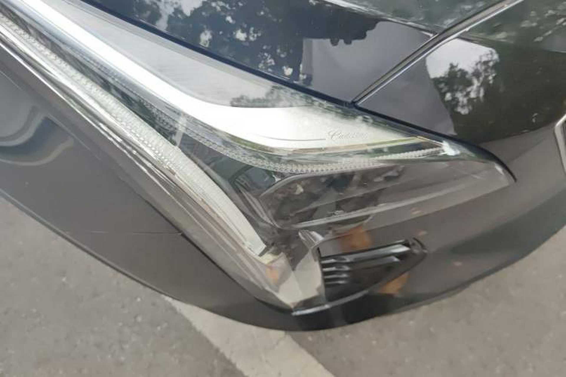 Used Cadillac XT4 2021 28T Two-Wheel Drive Tech Edition Right Front Headlight