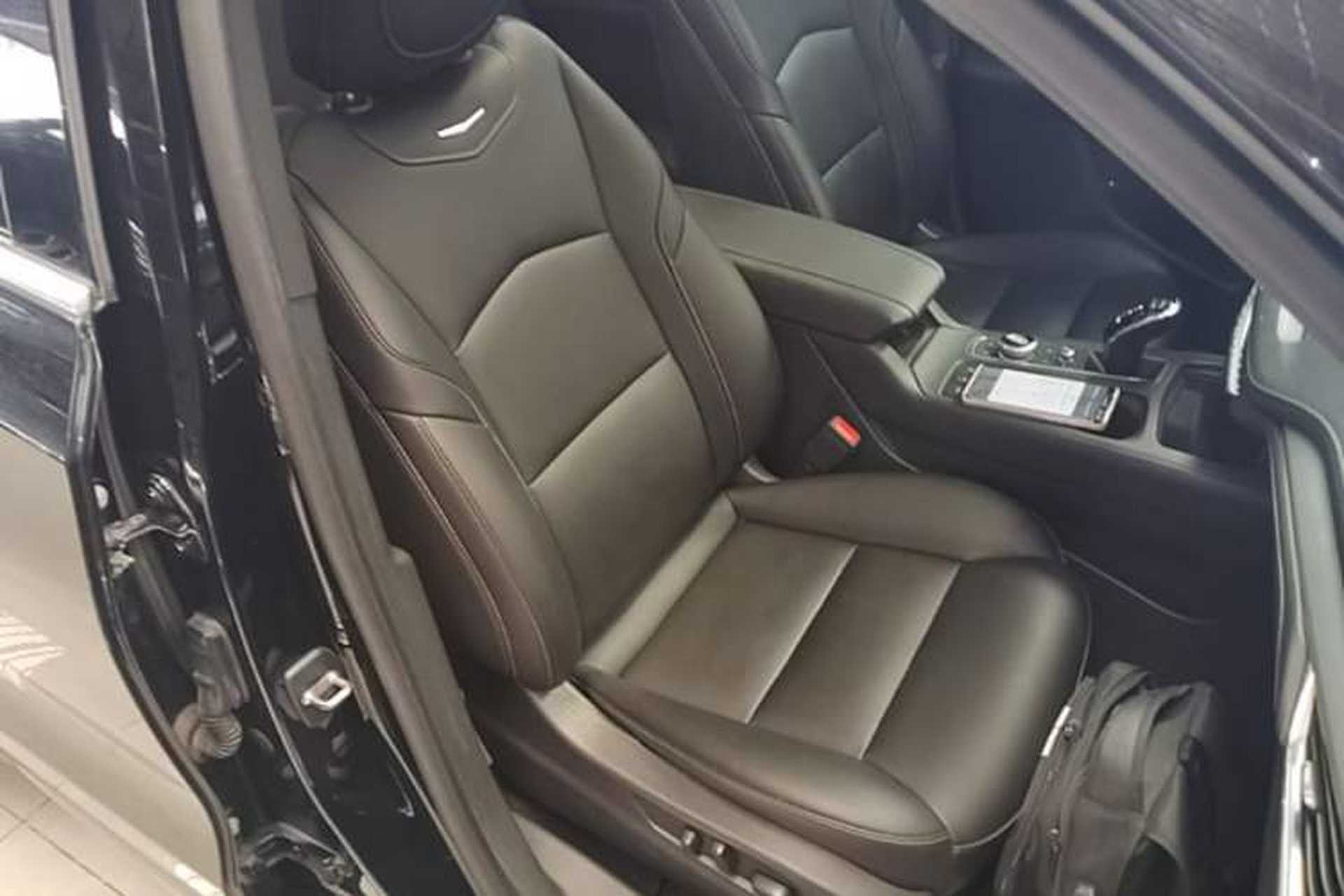 Used Cadillac XT4 2021 28T Two-Wheel Drive Leading Version Right Front Seat