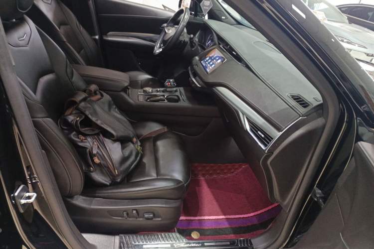 Used Cadillac XT4 2021 28T Two-Wheel Drive Leading Version Right Front Seat