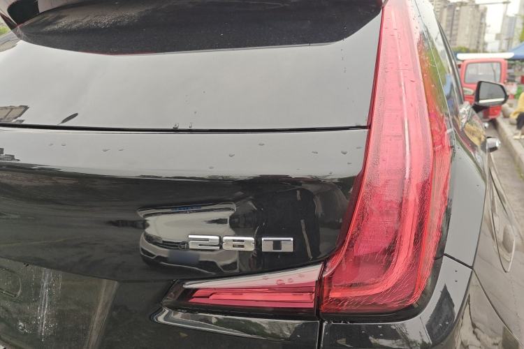 Used Cadillac XT4 2021 28T Two-Wheel Drive Tech Edition Right Rear Taillight
