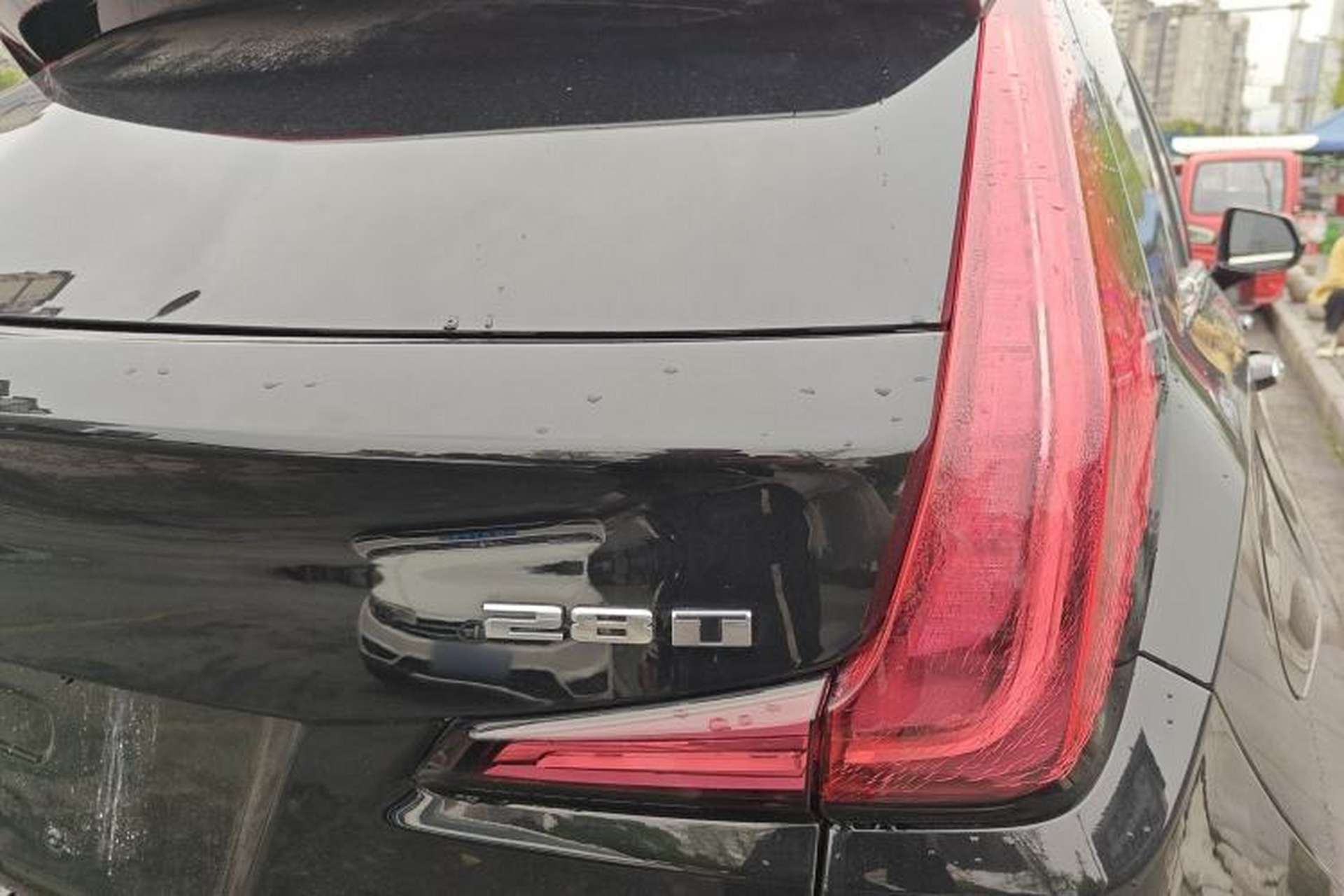 Used Cadillac XT4 2021 28T Two-Wheel Drive Tech Edition Right Rear Taillight