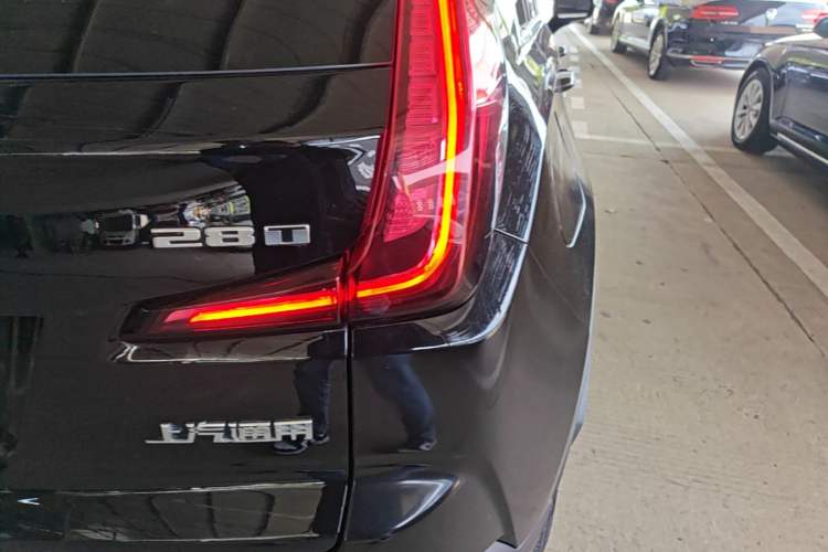 Used Cadillac XT4 2021 28T Two-Wheel Drive Leading Version Right Rear Taillight