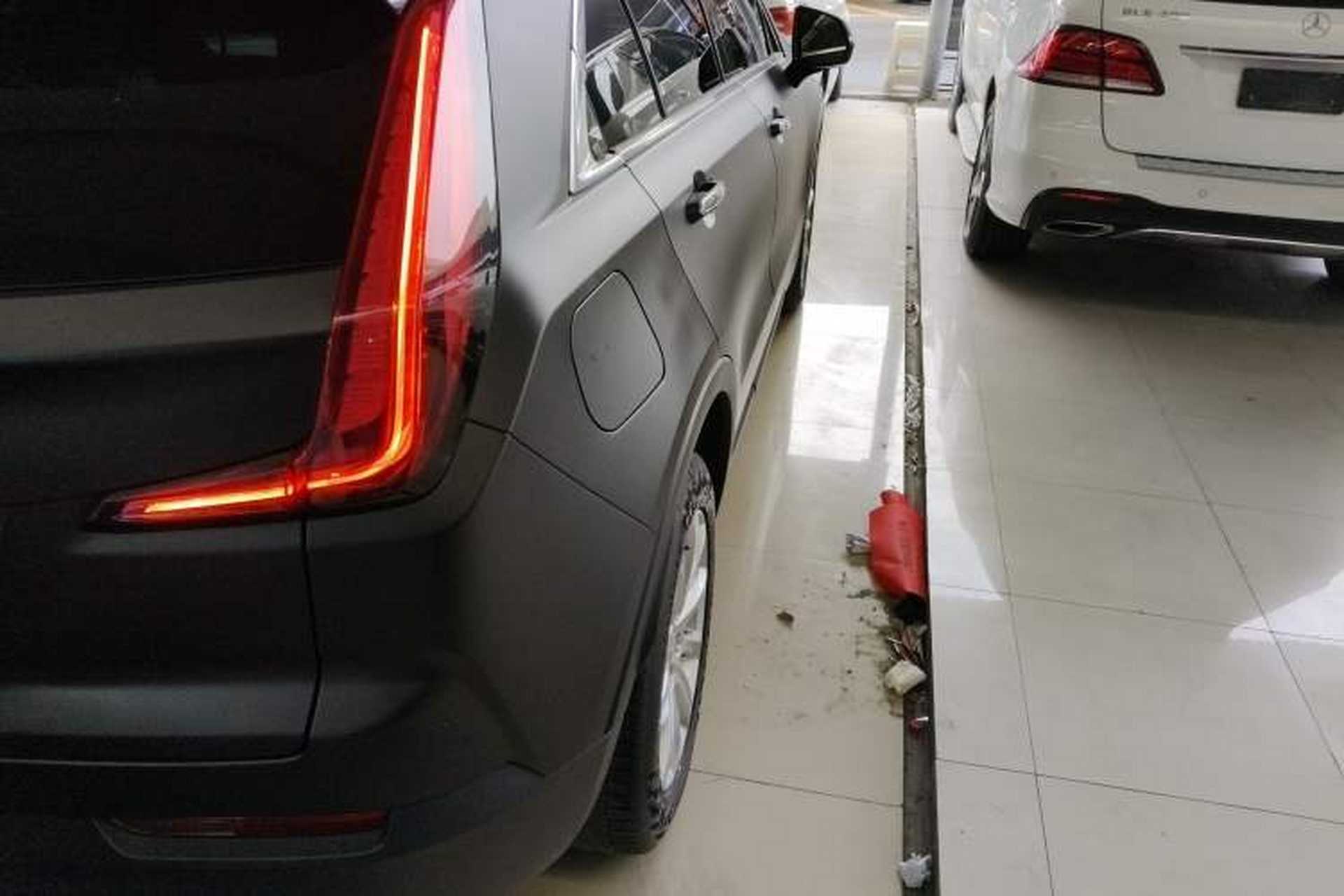 Used Cadillac XT4 2021 28T Two-Wheel Drive Tech Edition Right Rear Taillight